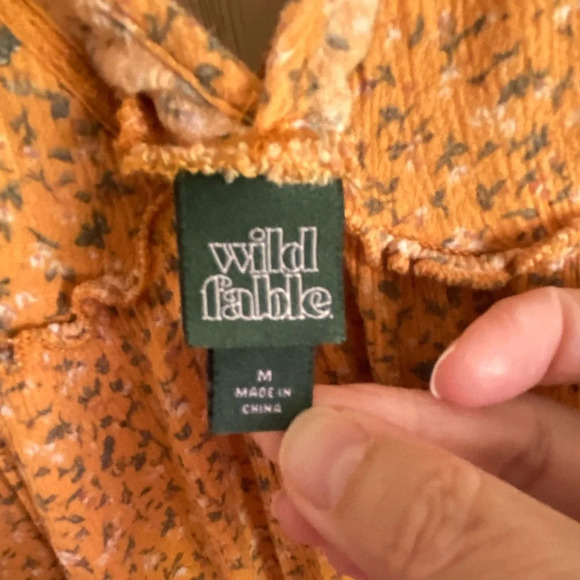 Wild Fable Flowy Tiered Babydoll Dress in Yellow Floral Sz M - Picture 6 of 10